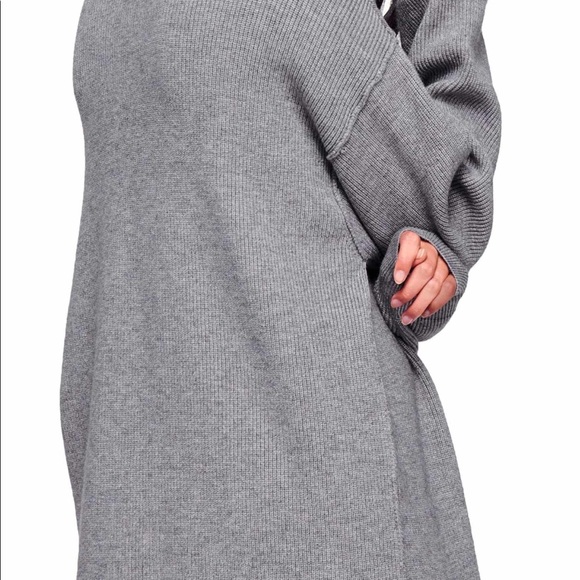 Softly structured knit tunic - Picture 2 of 6